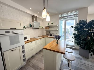 квартира за адресою Регенераторна вул., 4к2
