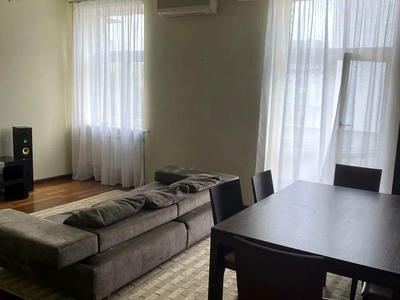 квартира за адресою Волоська вул., 18