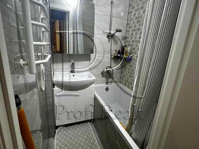 квартира за адресою Верховної Ради бульв., 10-А