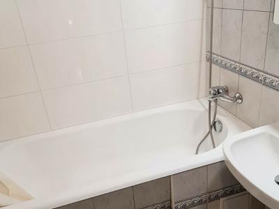 квартира за адресою Ревуцького вул., 5
