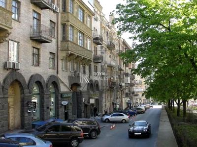 квартира по адресу Антоновича ул., 19/21