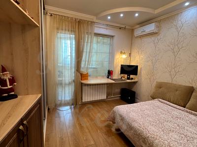 квартира за адресою Драгоманова вул., 12-А