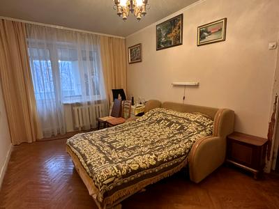 квартира за адресою Михайла Омеляновича-Павленка вул. (Суворова), 19-А
