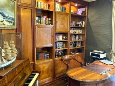 будинок за адресою Горіхова вул., 27