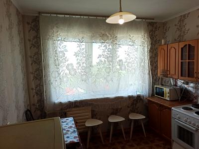 квартира за адресою Композитора Лятошинського вул., 18
