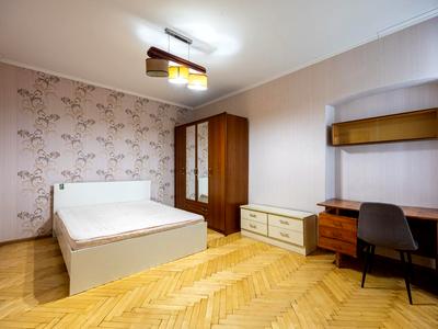 квартира за адресою Джерельна вул., 34
