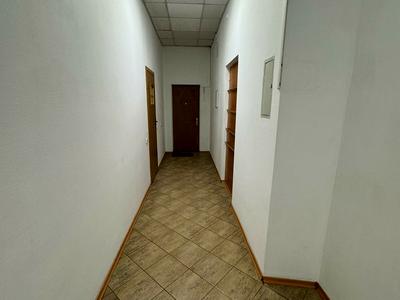 комерційна за адресою Тараса Шевченка бульв., 46-А
