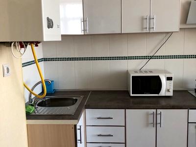 квартира за адресою Академіка Писаржевського вул., 8А