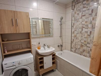 квартира по адресу Ревуцкого ул., 54