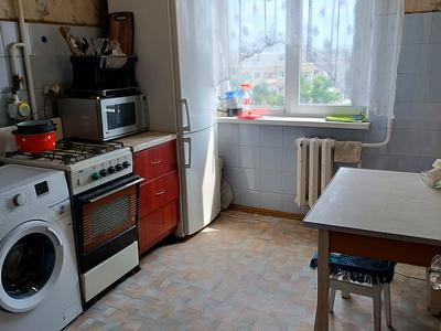 квартира за адресою Леоніда Каденюка просп. (Юрія Гагаріна), 19/30