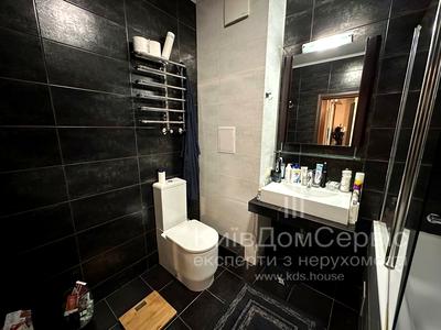квартира за адресою Дегтярівська вул., 25а к1