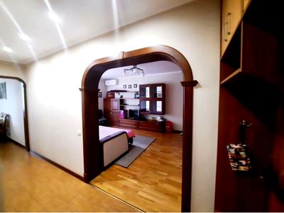 квартира по адресу Анны Ахматовой ул., 30