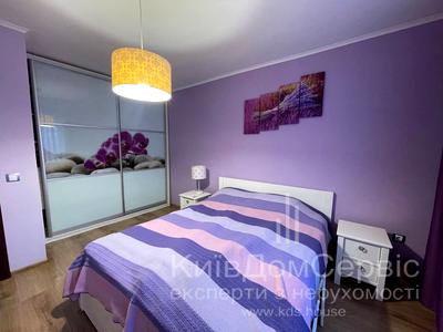 квартира за адресою Грушевського вул., 25