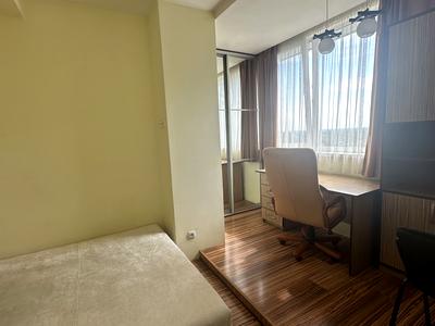 квартира по адресу Миколы Бажана просп., 12