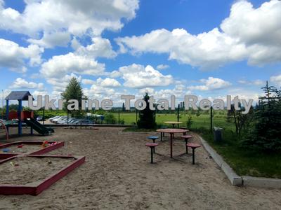 квартира за адресою Милославська вул., 16