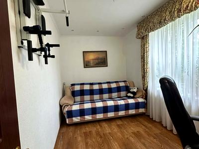 квартира за адресою Івана Мазепи вул. (Щорса), 46