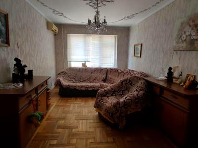 квартира по адресу Ильфа и Петрова ул., 38