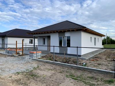 дом по адресу с. Счастливое, Миколаївська