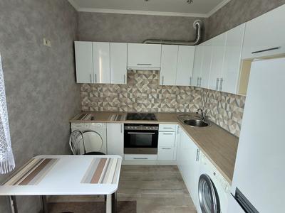 квартира за адресою Дорошенка вул., 7