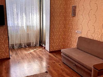 квартира за адресою Свято-Покровська вул. (Леніна), 73-Б/3