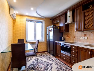 квартира за адресою Милославська вул., 12-А
