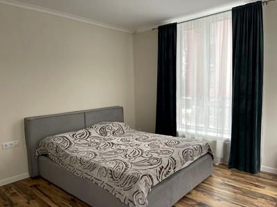 квартира за адресою Салютна вул., 2