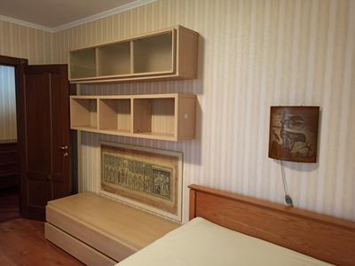 квартира за адресою Микільсько-Слобідська вул., 2-Б