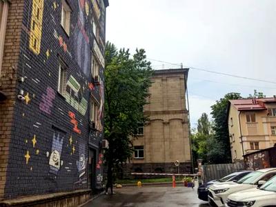 квартира за адресою Лабораторний пров., 4
