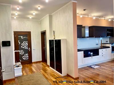 квартира за адресою Лабораторна вул., 8