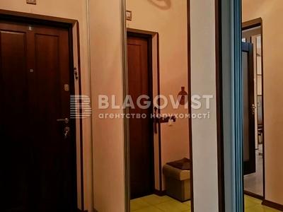 квартира за адресою Наваторів, 22б