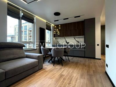 квартира за адресою Салютна вул., 2к10