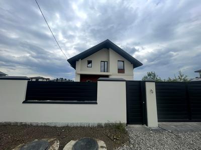 будинок за адресою Приозерна вул.