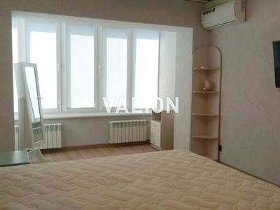 квартира за адресою Митрополита Василя Липківського вул. (Урицького), 27/5