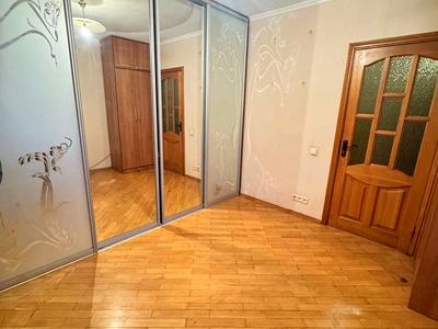 квартира за адресою В'ячеслава Чорновола вул., 14