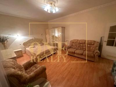 квартира за адресою Володимирська вул., 37