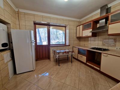 будинок за адресою Юрія Кондратюка, 2