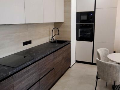 квартира по адресу Краснова ул., 3