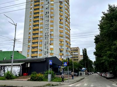 квартира за адресою Михайла Котельникова вул., 1