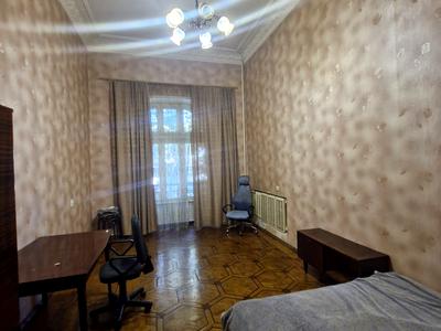 квартира по адресу Ришельевская ул. (Ленина улица), 45
