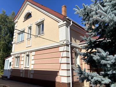 будинок за адресою Грушевського