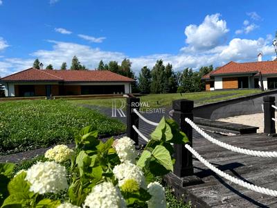 будинок за адресою Центральна