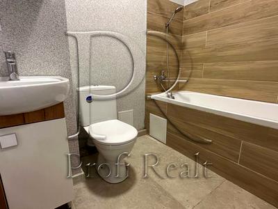 квартира за адресою Святошинська вул., 58