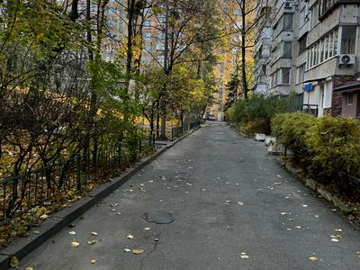 квартира за адресою Євгена Коновальця вул. (Щорса), 37