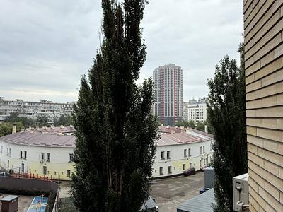 квартира за адресою Євгена Коновальця вул. (Щорса), 32-Б