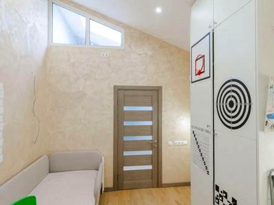 квартира за адресою Регенераторна вул., 4