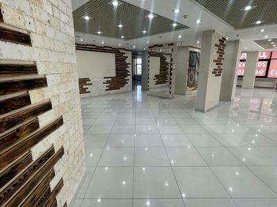 комерційна за адресою Петра Григоренка просп., 22/20
