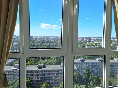 квартира за адресою Миколи Руденка бульв. (Кольцова), 8
