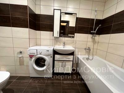 квартира за адресою Богатирська вул., 6-А