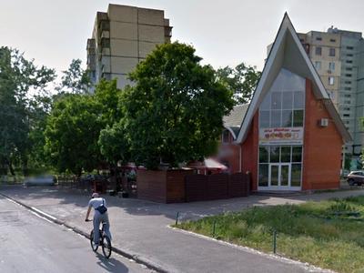 комерційна за адресою Приозерна вул., 12-Б