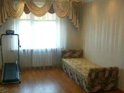 квартира по адресу Николая Ушакова ул., 2